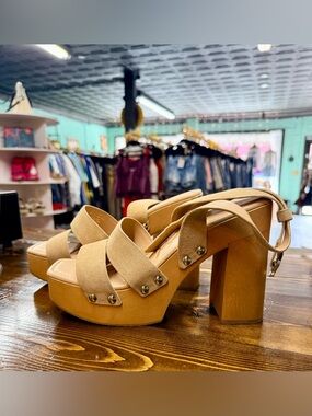 Sam Edelman Tan Suede Platform Block Heel Sandals